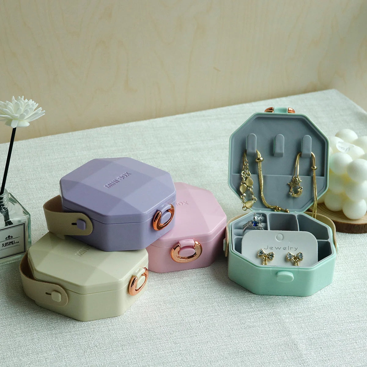 Mini Jewelry Organizer
