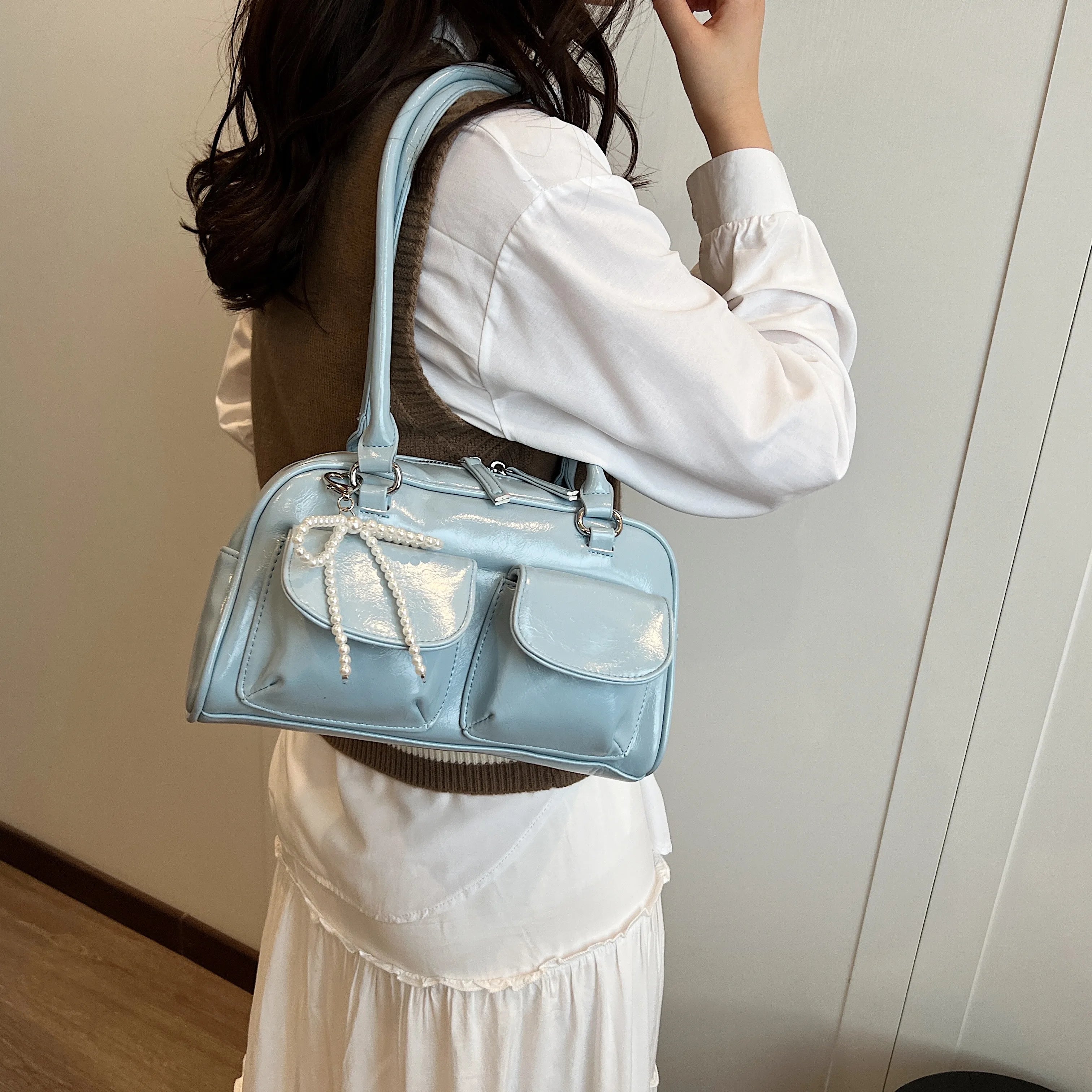 Versatile Ladies Shoulder Bag