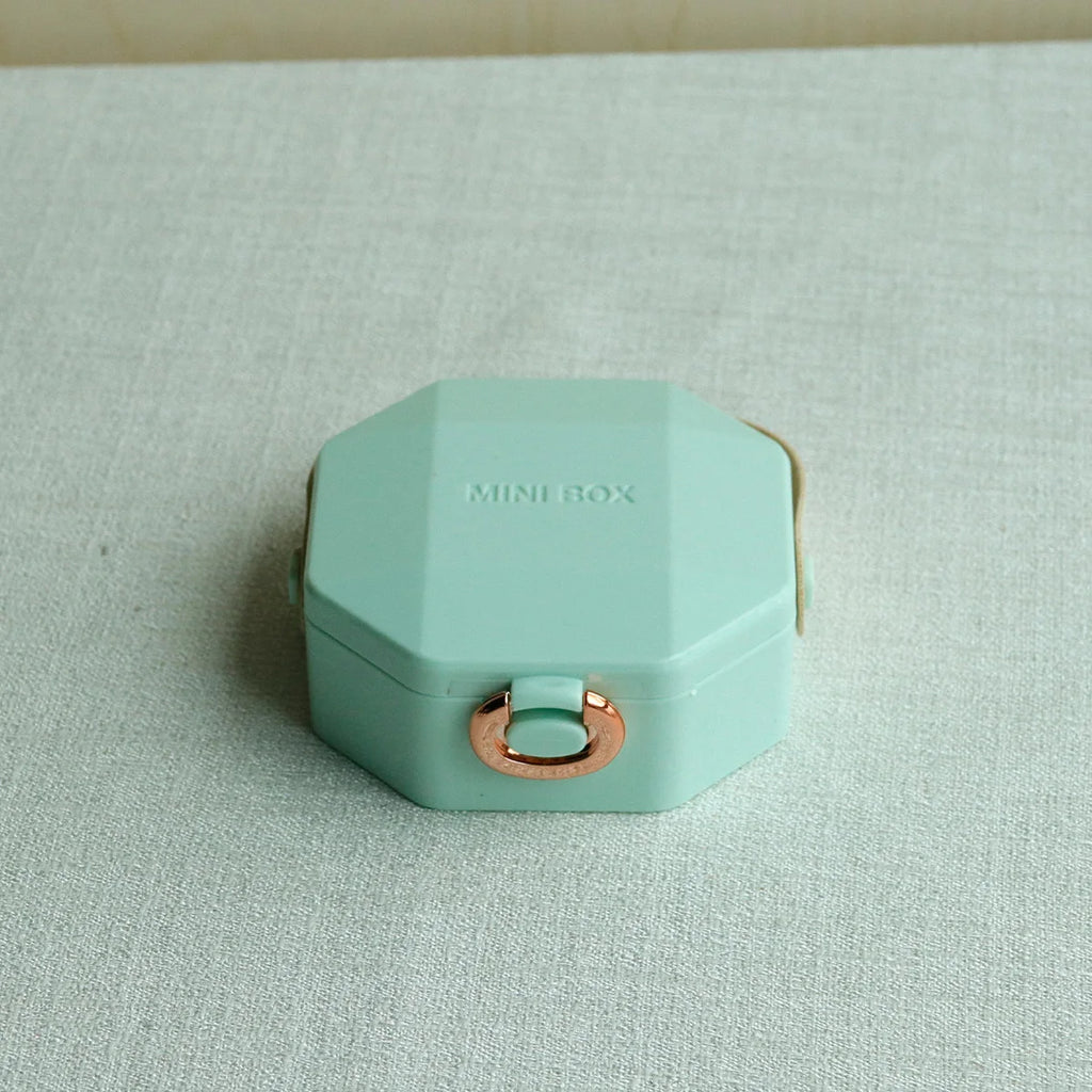 Mini Jewelry Organizer