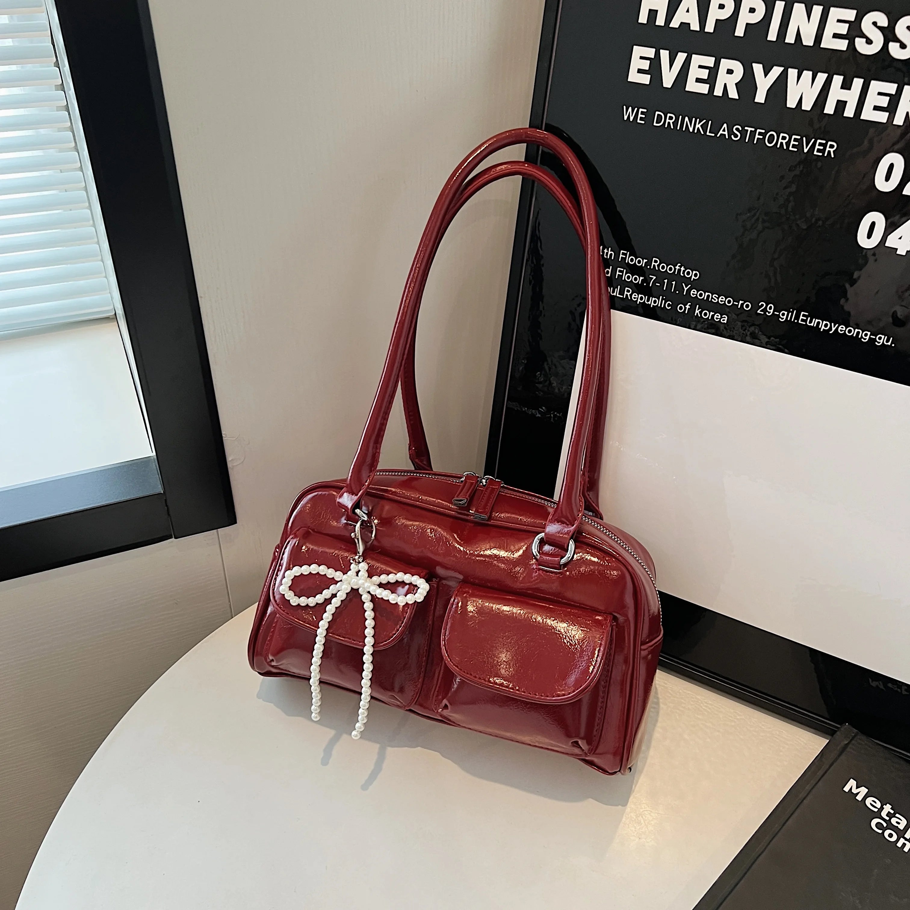 Versatile Ladies Shoulder Bag