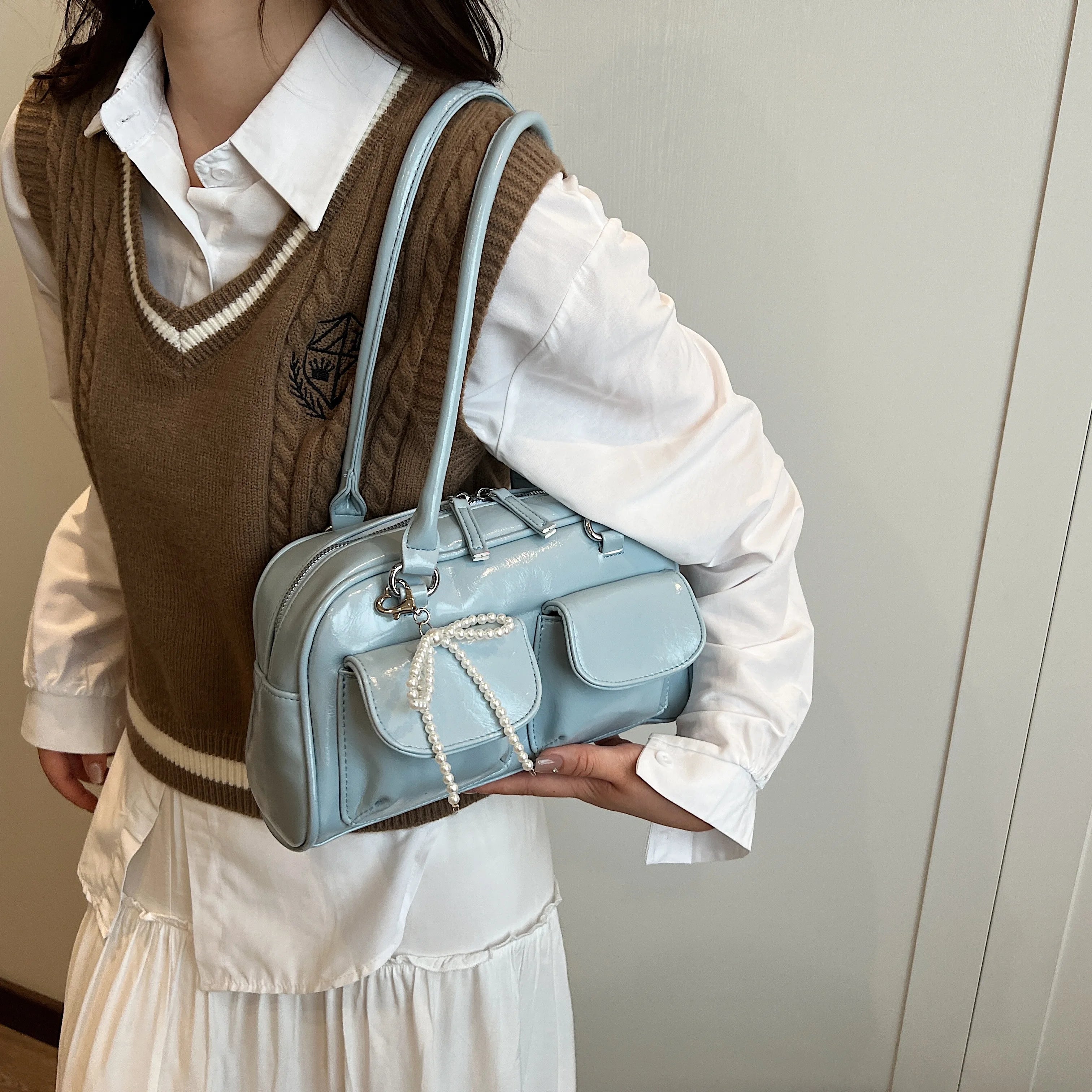 Versatile Ladies Shoulder Bag