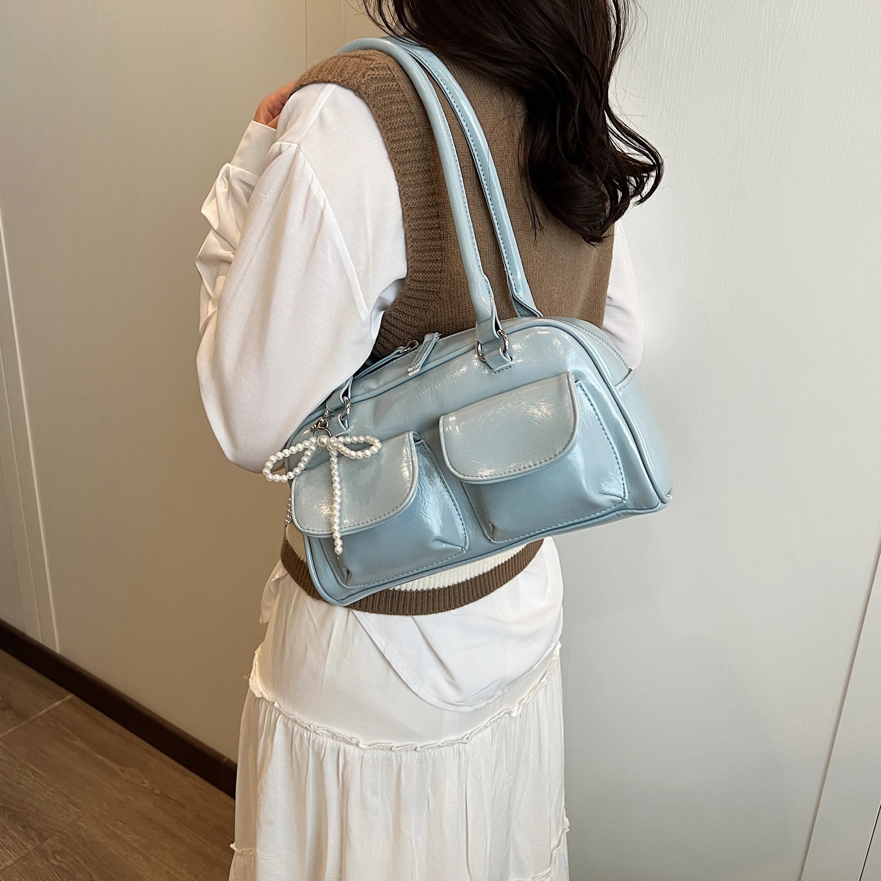 Versatile Ladies Shoulder Bag