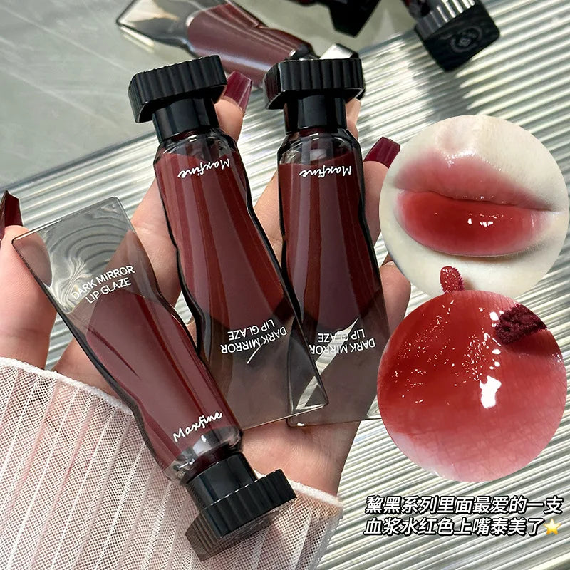 Gloss Dark Lip gloss