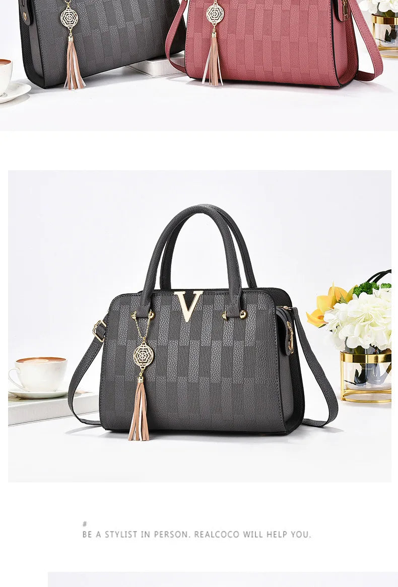 Elegant Handbag