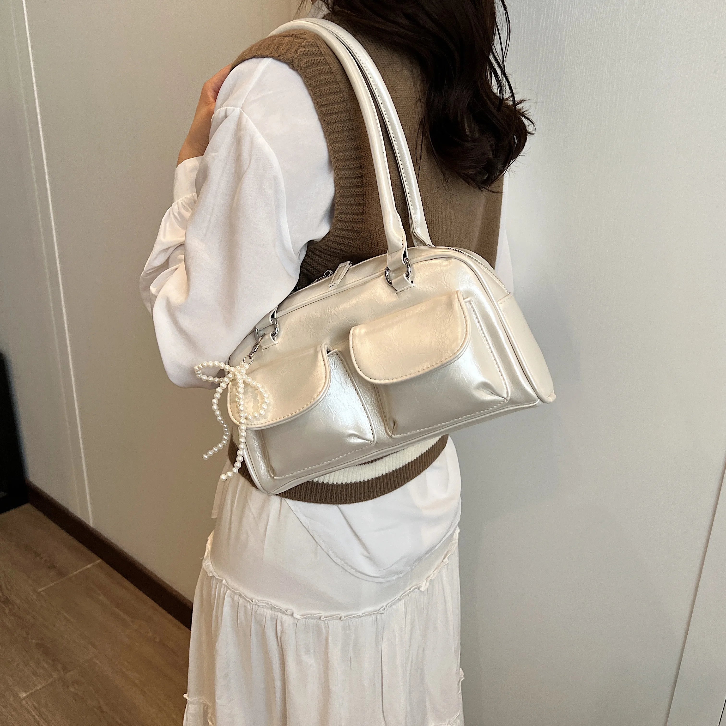 Versatile Ladies Shoulder Bag