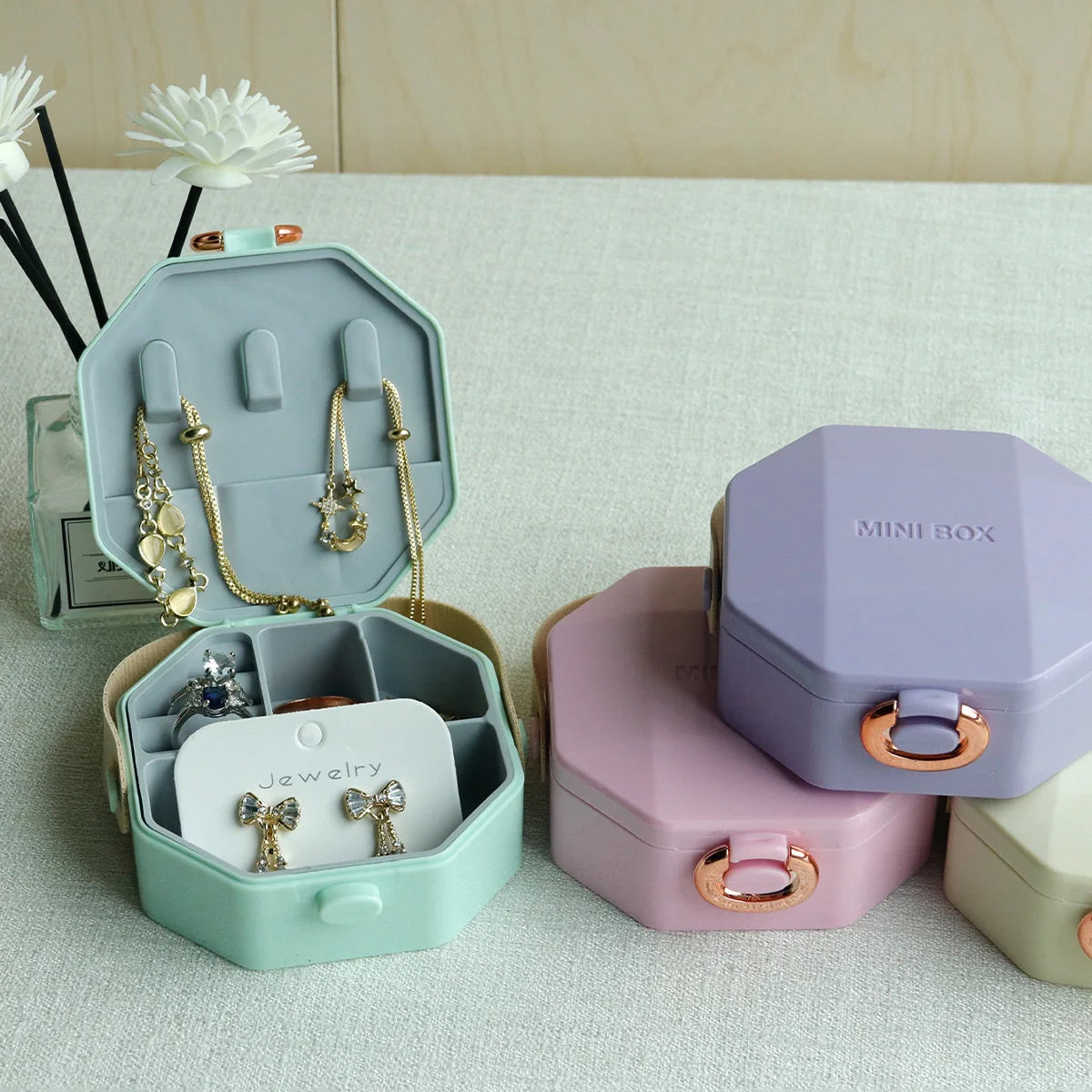 Mini Jewelry Organizer