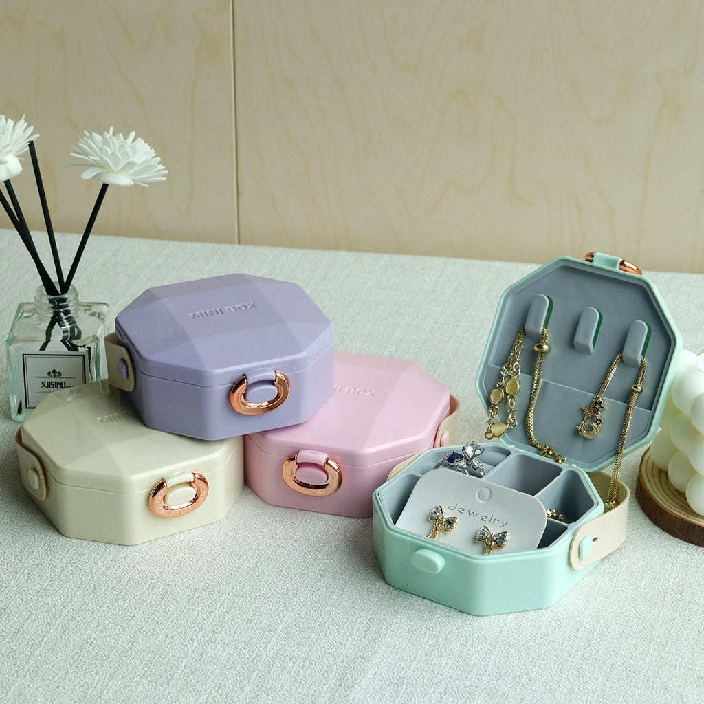 Mini Jewelry Organizer