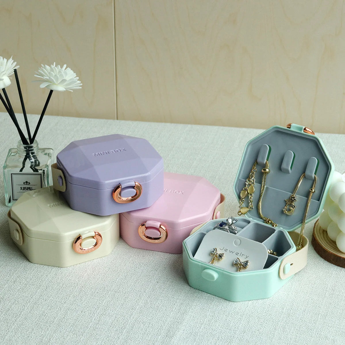 Mini Jewelry Organizer