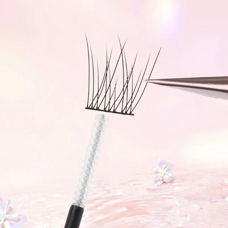 Lash Bond and Eyelash Seal Clusters Kit