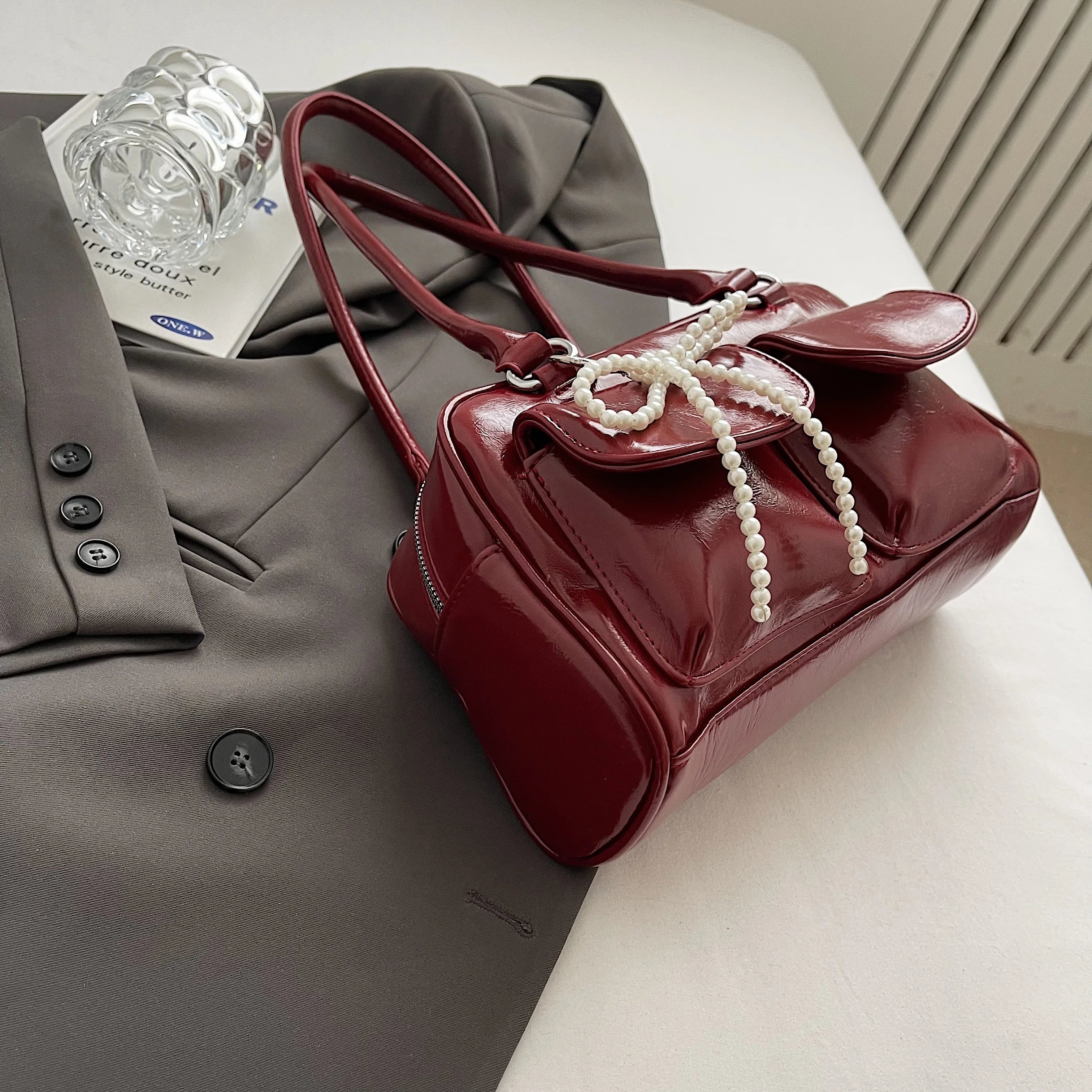 Versatile Ladies Shoulder Bag